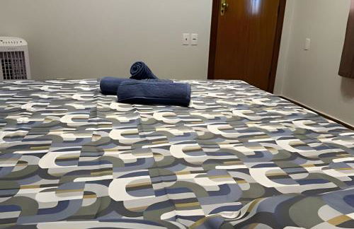 Espaçosa casa próxima ao Centro - Foto 19