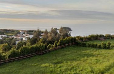 Um quarto da Casa Do Monte - Photo 74