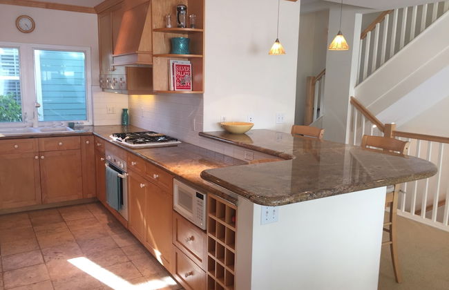 2 Bedroom Townhome 2 Mins. to the Beach - Foto 4