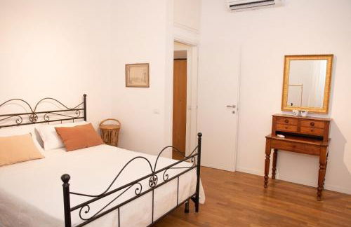 pantheon luxury apartment - Photo 6