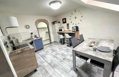 Casa Antic Große Moderne 45qm wohnung im Zentrum Am Bahnhof Kostenloses WLAN - Foto 2