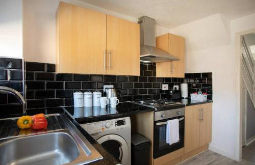 Maltby House, Rotherham for contractors & Families, free private parking, fast wifi, spacious,WIFI etc - Foto 39