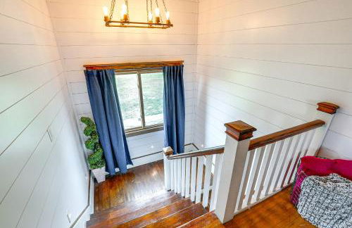 Family-Friendly Seward Home with Sauna and Pool! - Foto 13