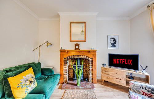 West Street House with Free Parking, Smart TV and Fast Wifi by Yoko Property - Foto 2