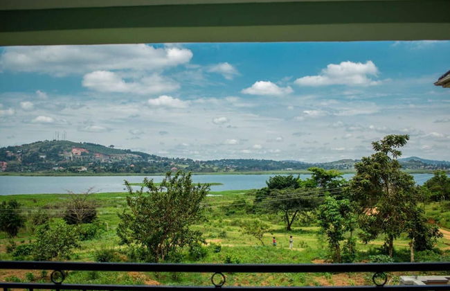 5-bed Lakeview Villa With Roofterrace and Kidspond - Foto 32