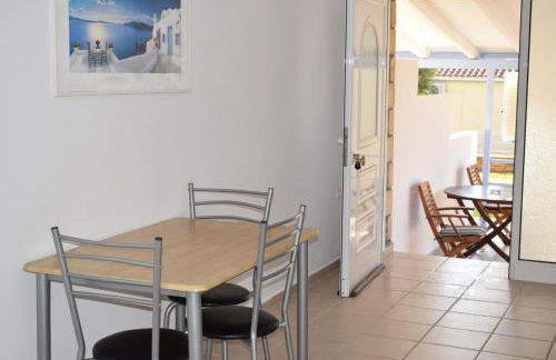 Alexandros Beachfront Apartments near Petalidi with Private Sunbeds & Sea View - Foto 67