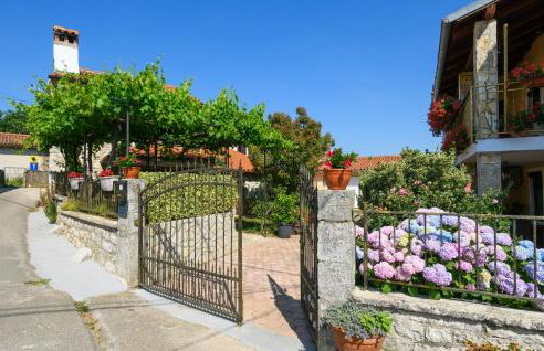 Awesome Home In Nedescina With Wifi - Foto 15