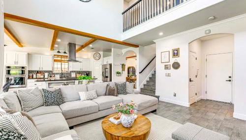 Enchanting Clovis Haven with Hot Tub and Private Pool! - Photo 4