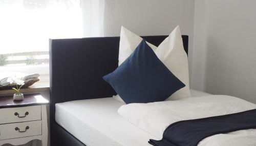 Villa Natur Monteur & Ferienwohnung mit WLAN & PARKPLATZ - Foto 2