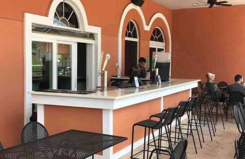 Newly Remodeled 4BD/4BA Townhouse-Regal Palms Resort Near Disney - Foto 42