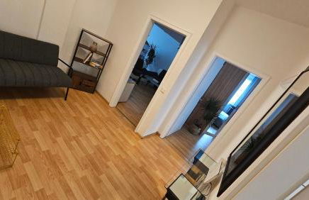 City Center Comfort - Cozy, Fully Equipped 3-Room Apartment Near Main Station - Foto 4