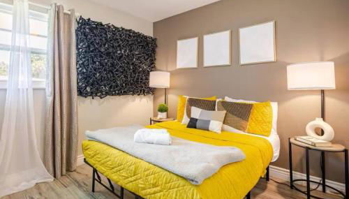 Central Tampa Contractor Base Private Room Shared Spaces - Foto 2, towels