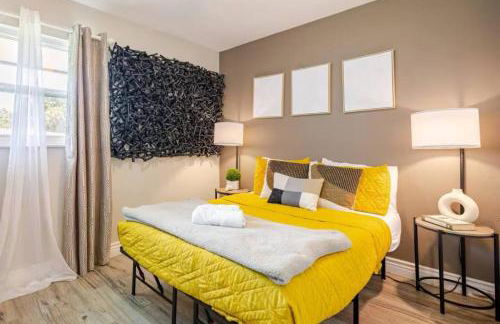 Central Tampa Contractor Base Private Room Shared Spaces - Foto 2