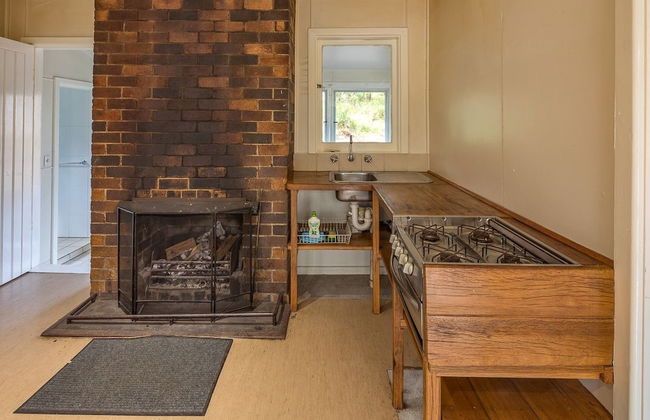 Toms Cabin - Photo 5