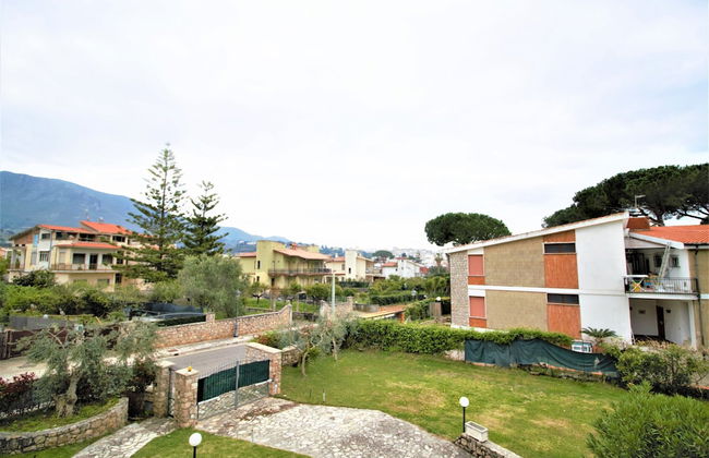 Holidaycasa Villa Iolanda - Piu Spazio piu Privacy - Photo 25