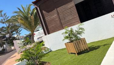 Casa amplia y moderna de 3 habitaciones en complejo con piscina - Foto 3, Garden