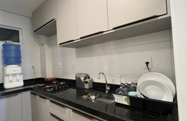 Apto inteiro a 4 minutos da orla de Cabo Branco - Foto 2