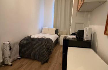 Single Ensuite Room in Shepherds Bush - Foto 6