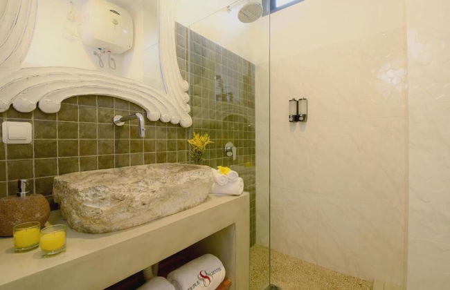 Triple 888 Suites - Photo 16