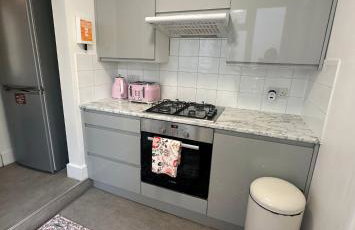 Classically Elegant Designer Apartment - Foto 20