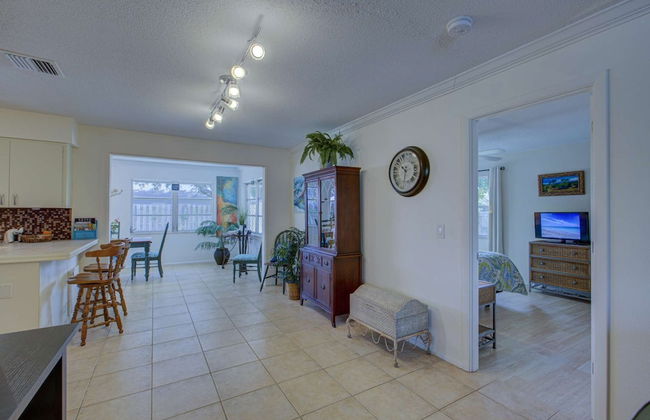 Peaceful Egret Pool Home in Venice - Foto 18