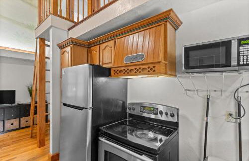 Cozy Townhome Near UF Campus - Foto 11