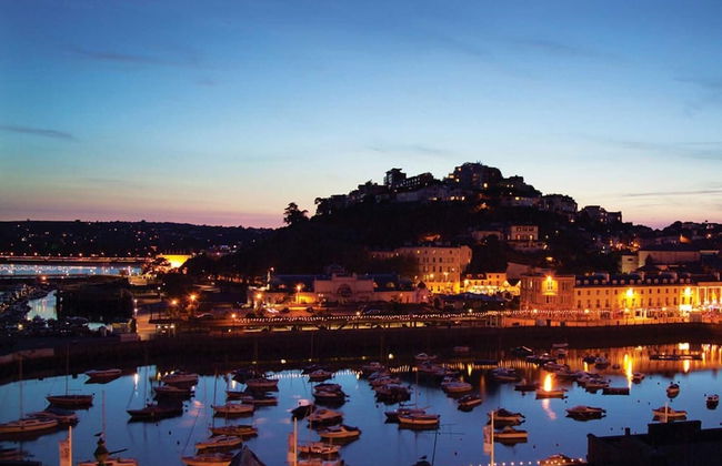 Spacious Bright & Modern Living - Foto 8