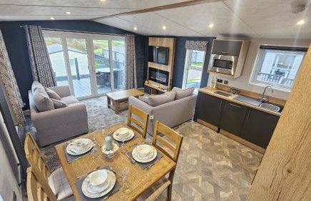 Hot Tub Lodge Cornwall - Foto 2