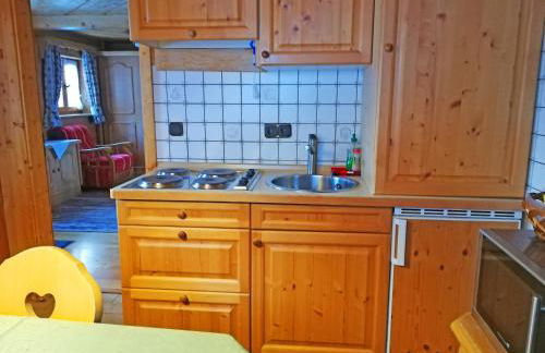 Almbrünnerl die Almhütte auf der Raffner Alm - Foto 19