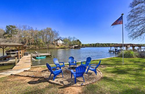 Lakefront Eatonton Home Boat Dock and Fire Pit - Foto 36