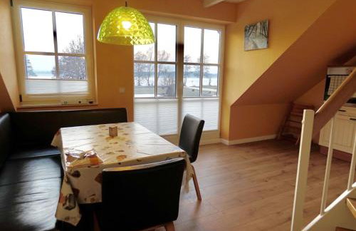 Apartment Maisonette Seebrise mit Seeblick am Strand by Interhome - Foto 1