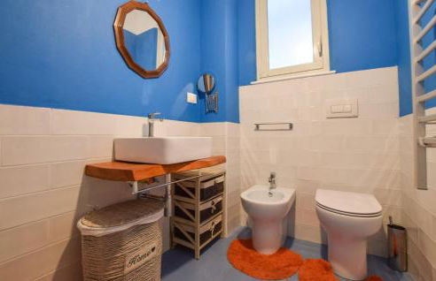 2 Bedroom Cozy Apartment In Staletti - Photo 17