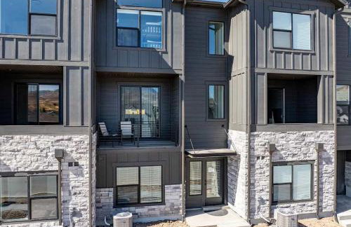 Focus Up at the Mountains Ski Retreat Hot Tub MTN Green - Foto 27