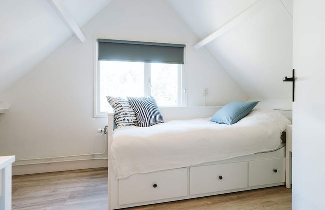 Modern Holiday Home With Spacious Garden and Terrace Suitable for 5 People - Foto 7