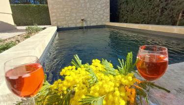 La maison de Manon, 4-5personnes, 75m2, centre village avec piscine privée - Foto 3