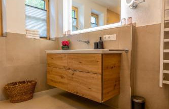 Graf Chiemo Suites - direkt am Chiemsee mit separatem Seezugang - Photo 13