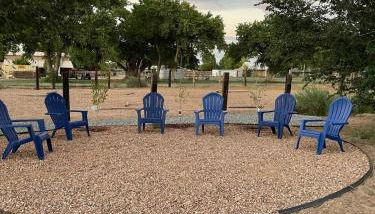 Chasing Sunsets and Serenity - Foto 4