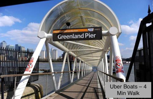 Entire Penthouse with Balcony & Canary Wharf Views - Foto 16