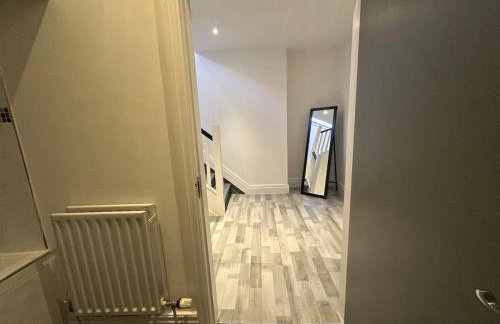 Modern Central Flat - Business and Leisure Stays - Foto 6