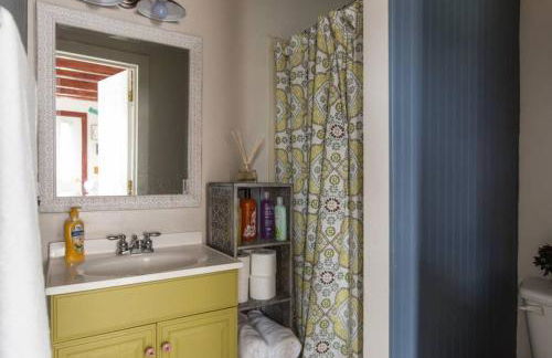 Cozy Tinyhouse JMUDowntown Fire Pit Yard - Foto 19