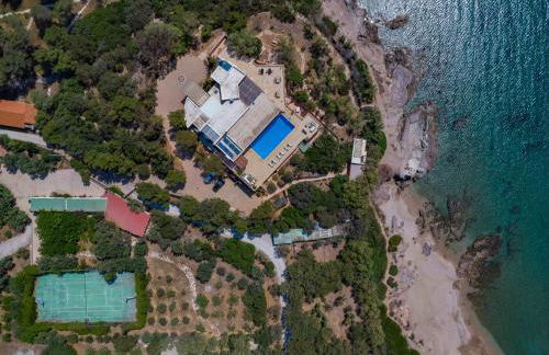 Black Diamond Beachfront Pool Villa Pasithea in Sounio, Athens - Foto 58
