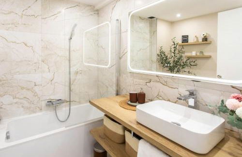 86m- Spacious 3 room apartment with large terrace - Foto 21