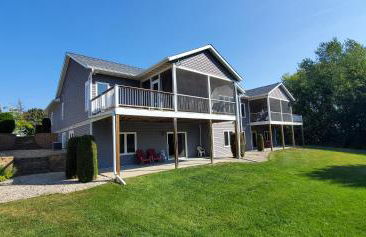 Beautiful 4+ bed 3 bath Condo 20 minutes to Madison - Foto 2