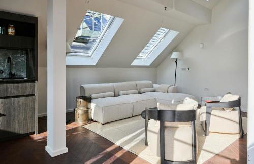 The Hill by Nestor - Photo 25