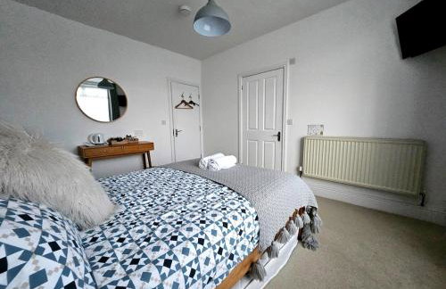 Bristol Airport, 5 Bed House, 5 Bathrooms, WiFi, Ample Parking - Foto 6