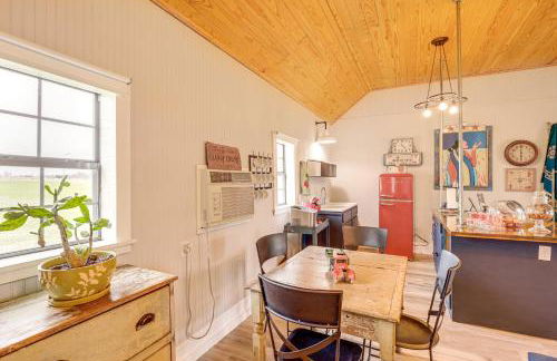 Large Yard and Pond Fayetteville Rural Retreat - Foto 7