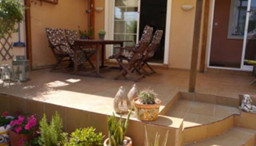 Preciosa casa con terraza y piscina R64 by Novadesta - Photo 3