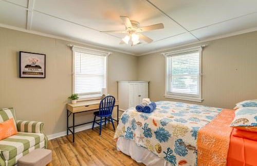 Swim, Fish and Explore! Family Hague Haven with Dock - Foto 20