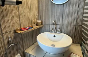 Nostalgia Traditional Home - Photo 7