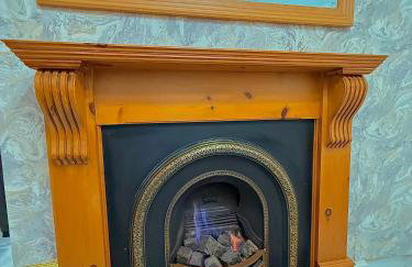 Full Home with Free Parking in Moss Bank, Crumpsall, Manchester - Foto 24